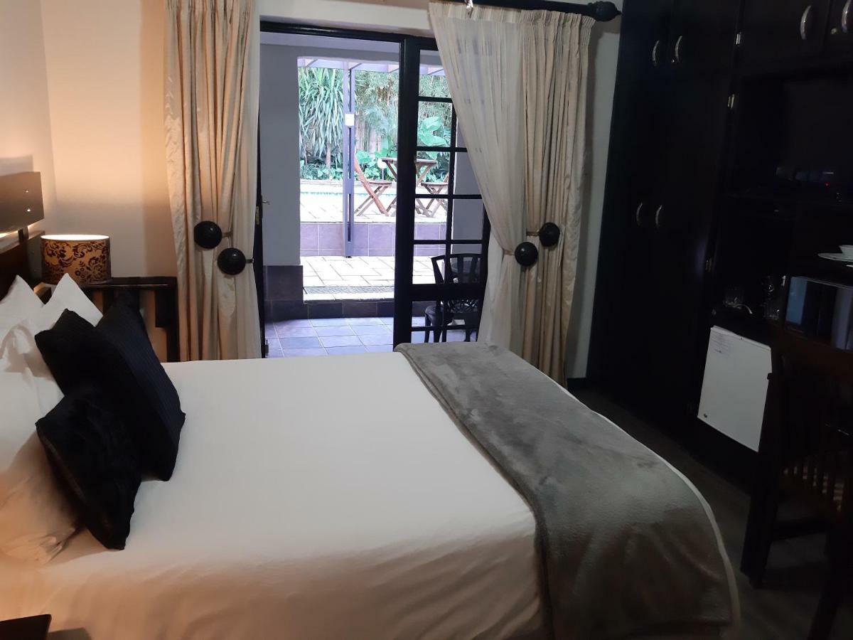 בלומפונטייין @The Villa Guest House חדר תמונה